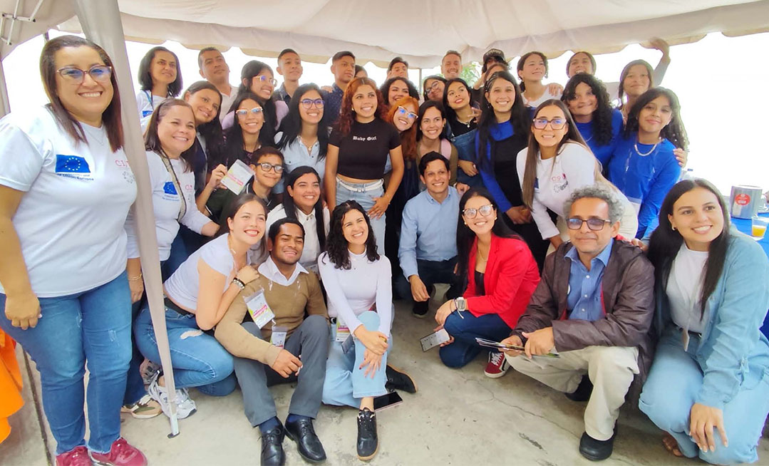 Emprendimientos sociales juveniles muestran su potencial